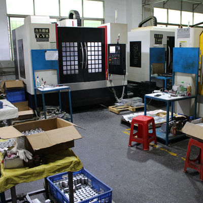 Wysoce precyzyjne niestandardowe części aluminiowe CNC Beadblasting Sitodruk Wykończenie powierzchni