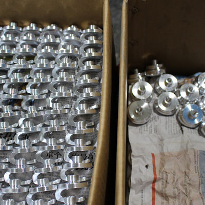 Anodowane srebrne elementy precyzyjnie obrabiane CNC, aluminiowe części toczone ODM