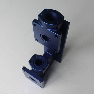 Niestandardowe precyzyjne komponenty CNC, gratowanie anodowanego aluminiowego prototypu CNC