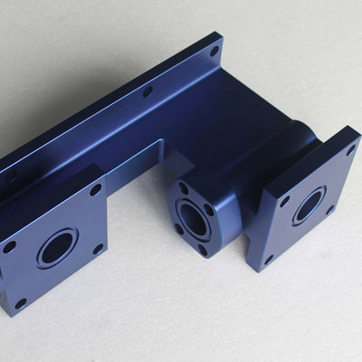 Ciemnoniebieskie elementy do precyzyjnej obróbki, prototyp aluminium CNC OEM ODM