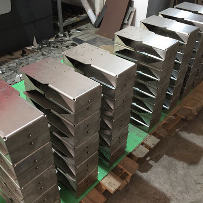 Szybkie prototypowanie Precyzyjne części z blachy Cięcie laserowe Gięcie Opcje wykańczania powierzchni